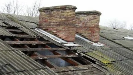 Felújítás a tető egy bérház