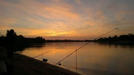 Риболов на хранилката през нощта