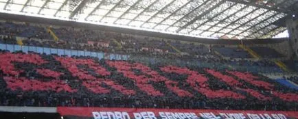 Maldini és Curva Sud