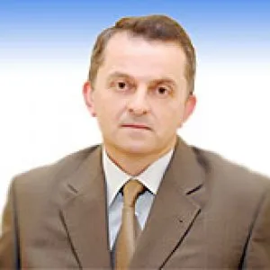 șef centru medical, Vladimir Kozlov