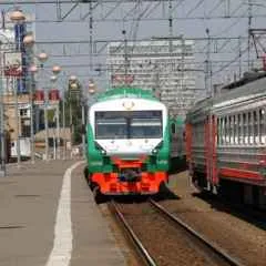 București, știri, trenurile de navetiști trafic a fost reluată la direcția Kazan IWD