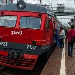 București, știri, trenurile de navetiști trafic a fost reluată la direcția Kazan IWD