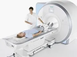 MRI предавания и разглеждане на забележителностите, че много по-различни от контраста
