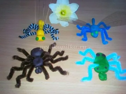 Insecte din plastilină