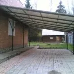 Carport în fața casei cu propriile sale mâini