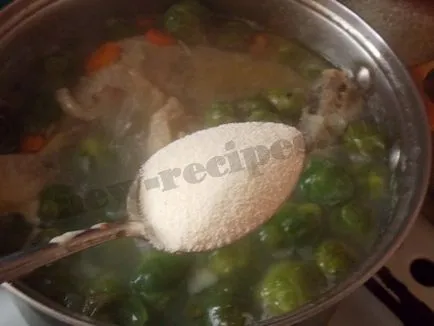 Зеленчукова супа с брюкселско зеле и пиле рецепта с фото