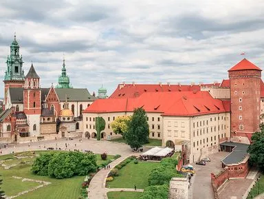 Tanácsot étterem élőzenével Krakkóban