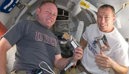 Защо астронавтите не могат да плачат в космоса