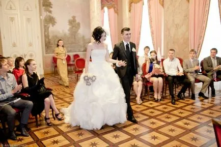 Jelentenek esküvői fotók az anyakönyvi hivatal