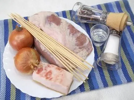 Shish kebab nyárson a sütőbe sertéshús - recept fotókkal