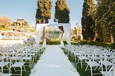 Ceremonia de nuntă simbolică în Crimeea (Yalta, Alushta, Gurzuf, Foros, Gaspra), Crimeea, oficial