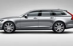 Összehasonlítása a két kocsi, Mercedes-Benz E-osztály és volvo v90 2017