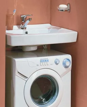 Învelișul de avantajele mașinii de spălat și dezavantajele, chiuveta, crin de apă, chiuvete instalarea