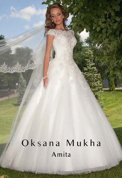 Esküvői ruhák Oksana Mukha 2015-ig felülvizsgálja a gyűjtemény fotók