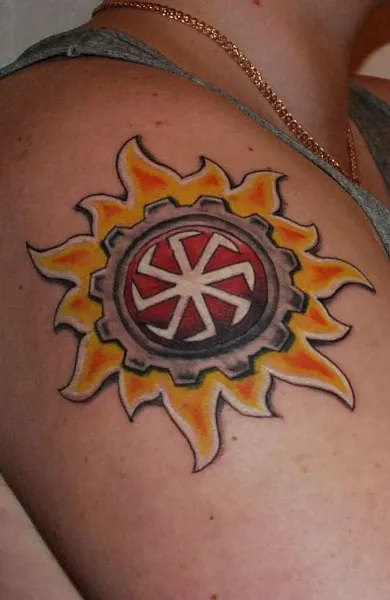 Татуировка слънцестоене - стойността татуировка дизайни и снимки