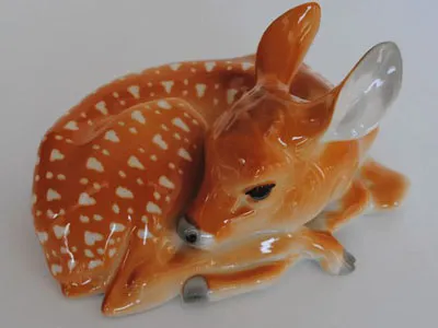 Ápolás porcelán figurák tisztítás és tárolás