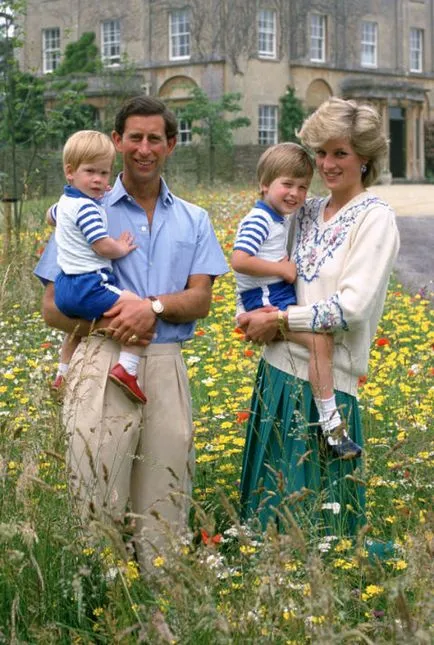 Itt van, hogy Diana hercegnő nézett volna ma 56 éves!