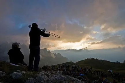 De ce merg la Alpi în timpul verii, casa este un calator