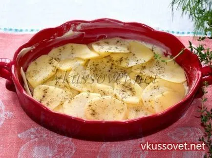 Sült lazac burgonyával a sütőben, a recept lépésről lépésre képekkel