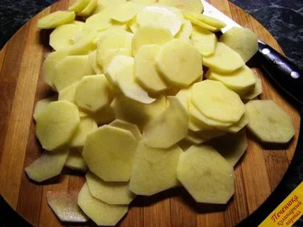 Печени картофи с гъби в монашеска (стъпка по стъпка рецепта със снимки)