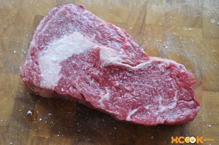 Marha steak - recept fotókkal, hogyan kell főzni egy serpenyőben sült