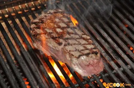 Marha steak - recept fotókkal, hogyan kell főzni egy serpenyőben sült