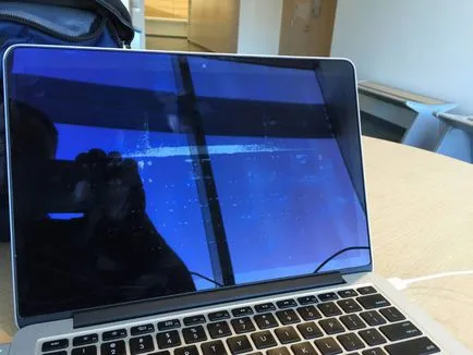 Apple a recunoscut problema cu desprinderea anti-reflexie de acoperire pro display-uri MacBook - știri din lume