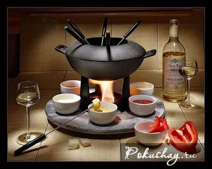 Brânză fondue vizualizări rețetă, fotografii