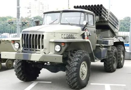 BM-21 - градушка - (9k51) - реактивен система залп калибър 122мм