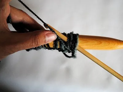 Coadă de mătură - cârlig