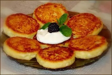 Ce să adăugați pentru a găti făină cheesecakes sau grisul