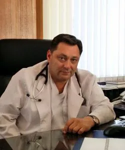 Москва здраве отдел - главния лекар на болницата първият град Алекс говори за светлината