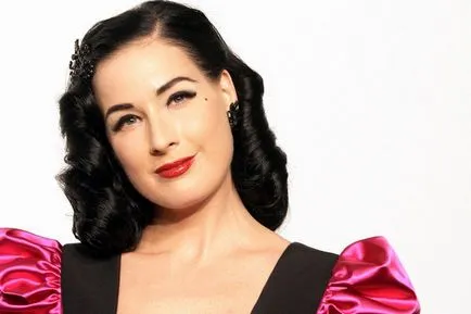 Dita Von Teese, Nicollette