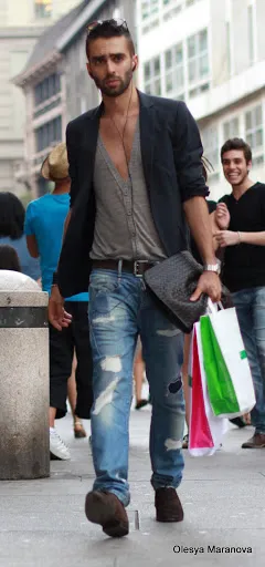Hogyan öltözködnek az emberek Európában, fotó az emberek az utcán, fotó ember Milánó, fotók lukhanter, vásárló