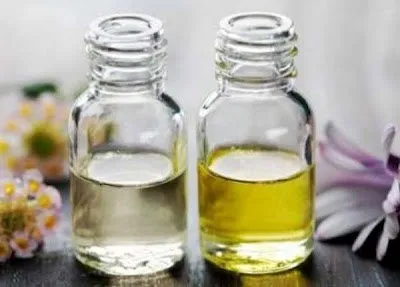 Как да се подготвите масло от шипка у дома
