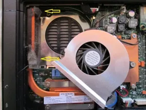 Cum să dezasamblați laptopul de curățare nc6120 și compaq înlocuirea pastă termică