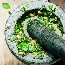 Klasszikus pesto szósszal recept, hogyan kell elkészíteni a pesto otthon - eteplitsa