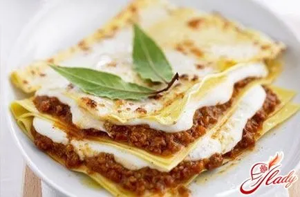 Besamel lasagna recept ízletes mártást