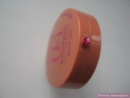 Crema fard de obraz crema de fard de obraz (număr nuanță 04 cireș) de la Bourjois - comentarii, fotografii și preț