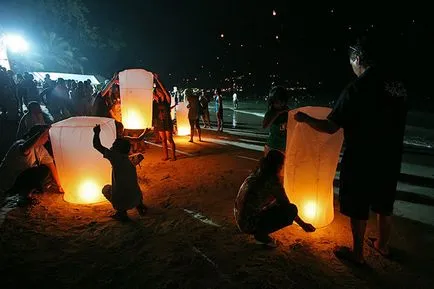 Loy krathong - az éves Thai víz fesztivál és a fény, traveliving