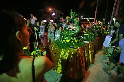 Loy krathong - az éves Thai víz fesztivál és a fény, traveliving