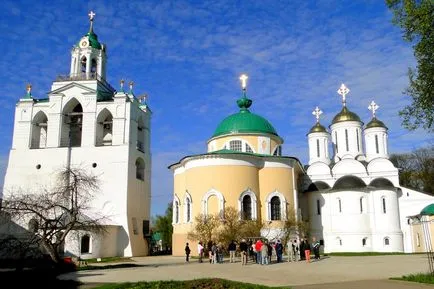 Megváltó-színeváltozása kolostor Jaroszlavl leírás