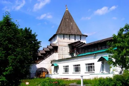 Megváltó-színeváltozása kolostor Jaroszlavl leírás
