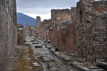 Élve vagy halva örökre Pompeii, hol van