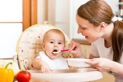 Meniu 6 luni-vechi copil cum să se introducă alimente solide, de familie, dobrenok