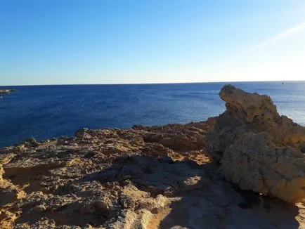 Cape Greco - egy népszerű turisztikai attrakciója Ciprus