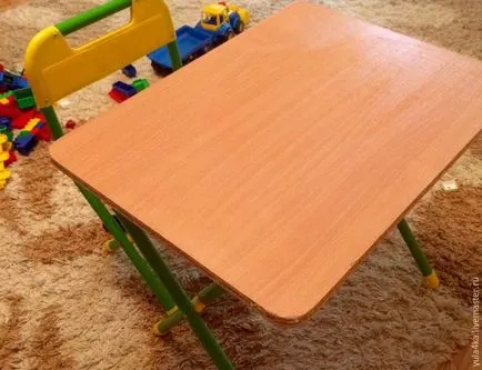 Обновяване на масата за дете с любимата си декупаж - Справедливи Masters - ръчна изработка, ръчно изработени