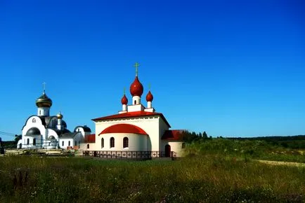 Ние изграждаме манастир - най-вече българските църкви