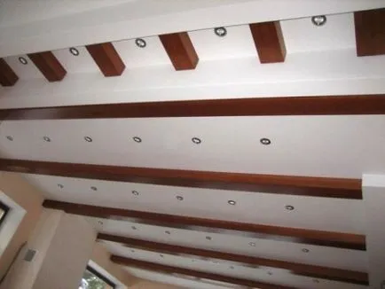 Довършителни тавана в една дървена къща популярните опции