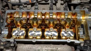 Защо върху горещ двигател чукам gidrokompensatoryautoremka - ремонт на автомобили